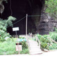 Sukau + Goamantong Cave